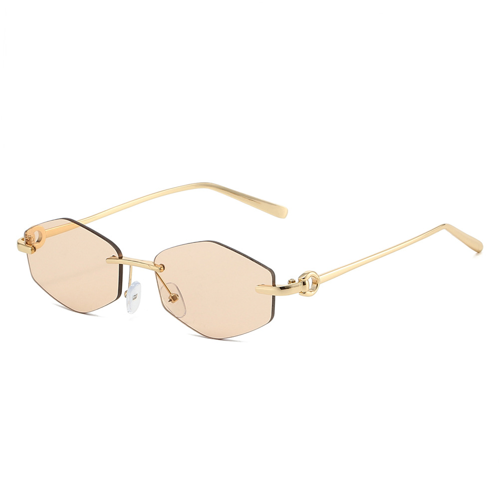 Women Fashion Photoshoot - Lunettes de soleil polygone losange 2026